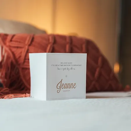 Cocoon By Jeanne - Op 450m Jeanne Daire